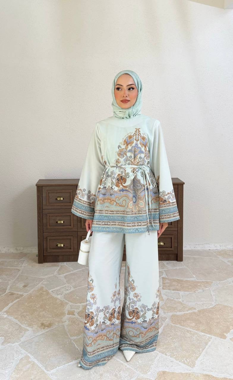 Laila set