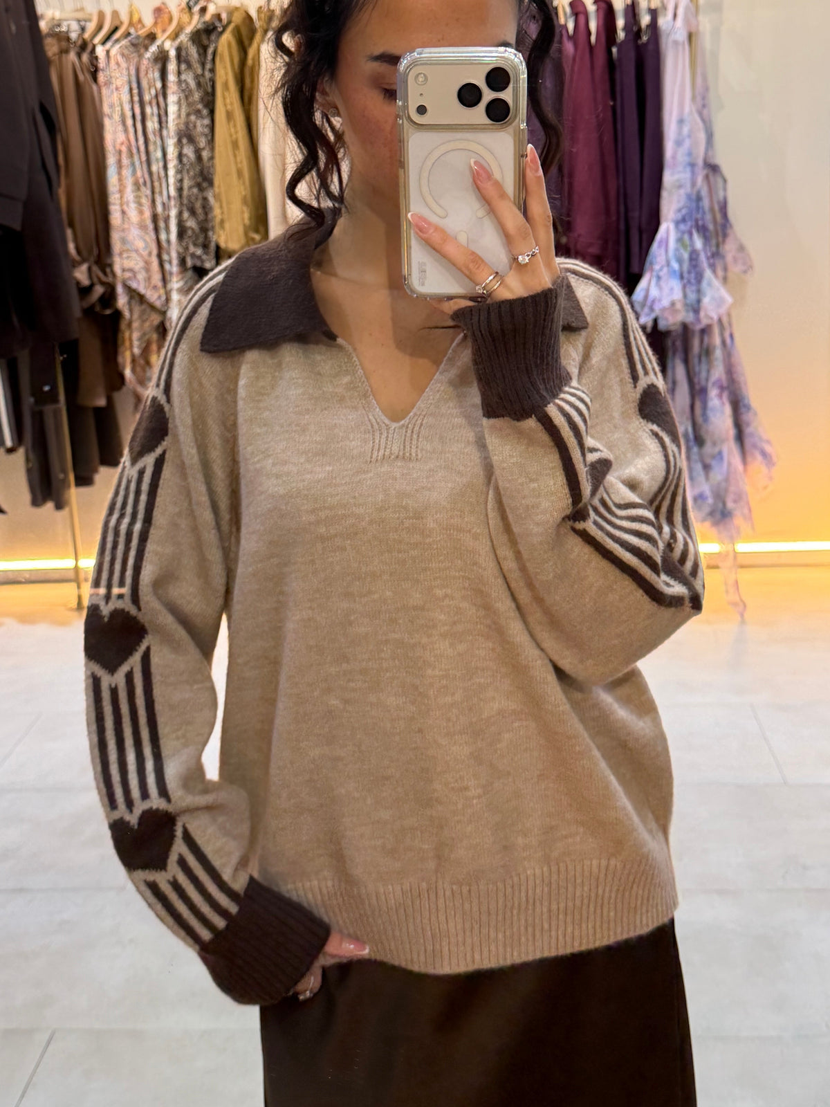 Brown hearts